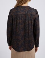 Foxwood Belladonna Floral Top