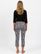 Vassalli 7/8 Slim Pull On Pant