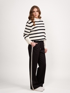 Vassalli Wide Leg Side Stripe Pant