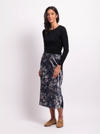 Memo Velveteen Skirt